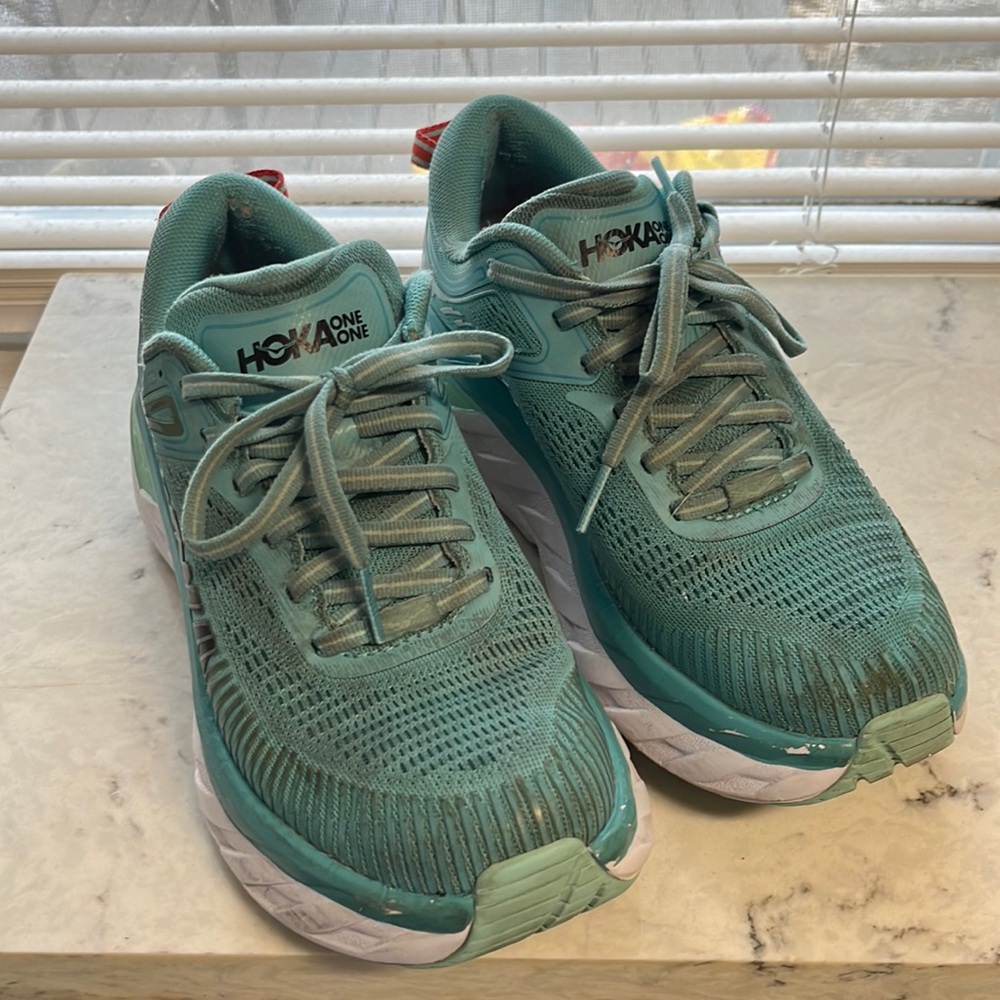 Hoka One One Bondi 7